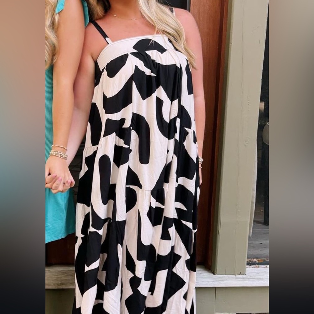 White and black maxi dress